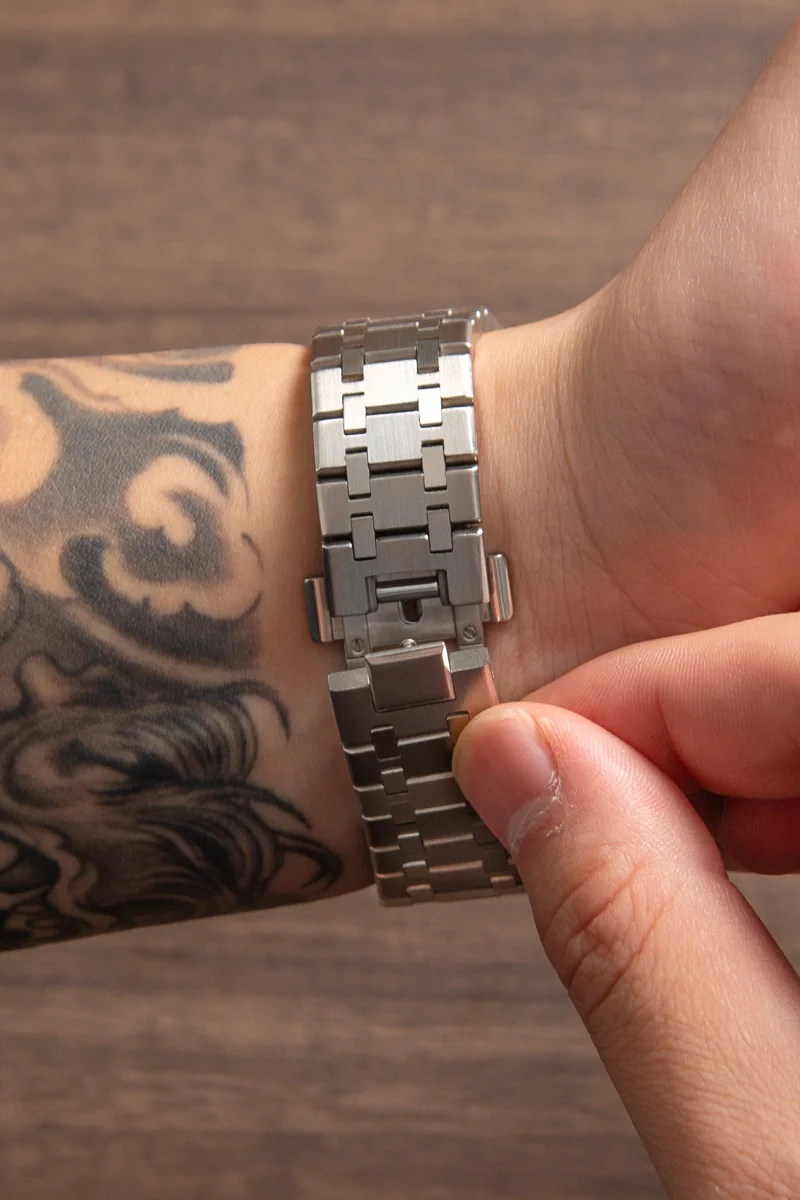 Custom Royal Oak White Edition - Image 3